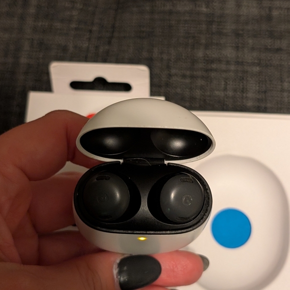 Google Pixel Buds Pro - Picture 5 of 10